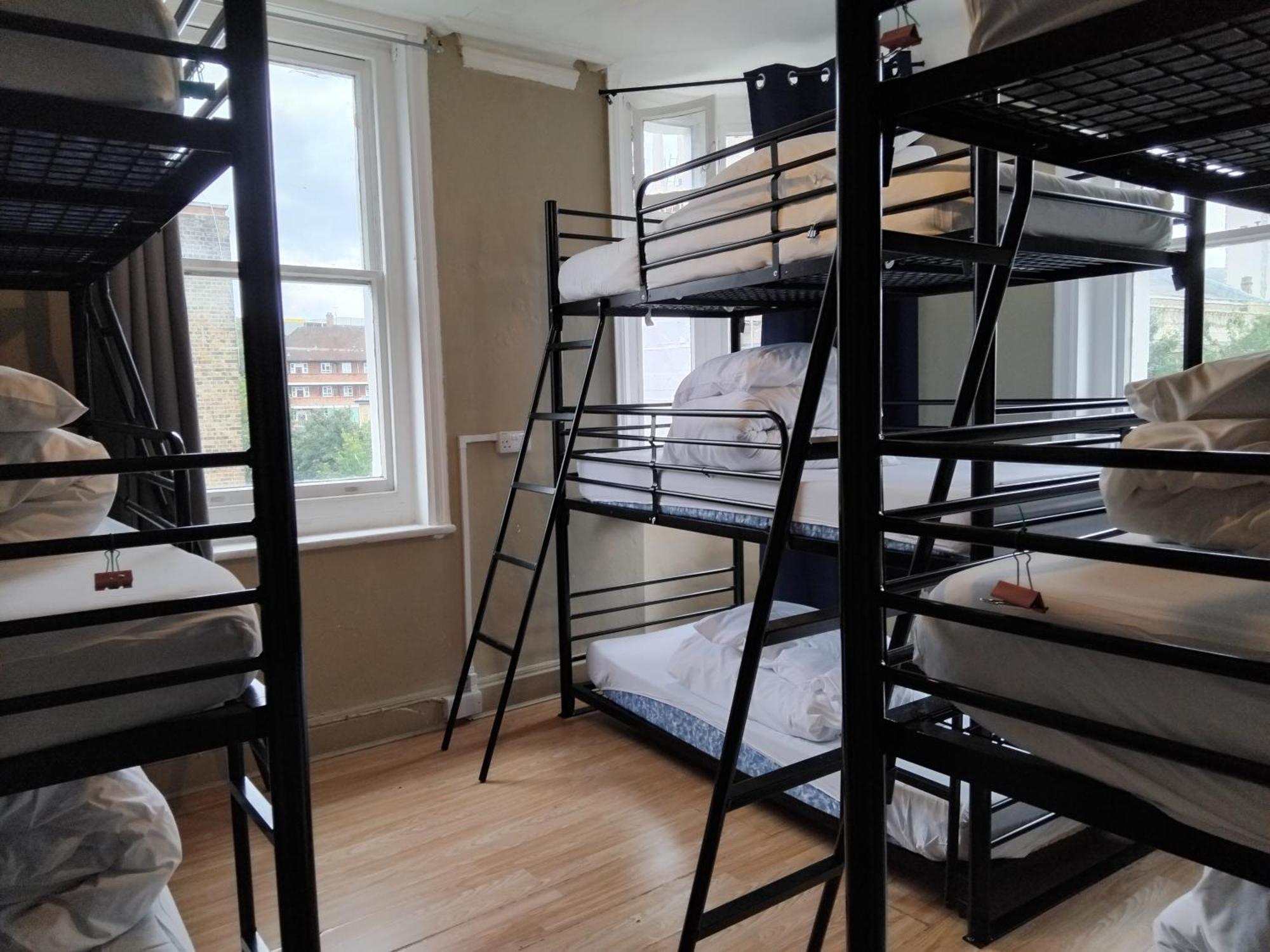 Bell House Hostel London Eksteriør bilde